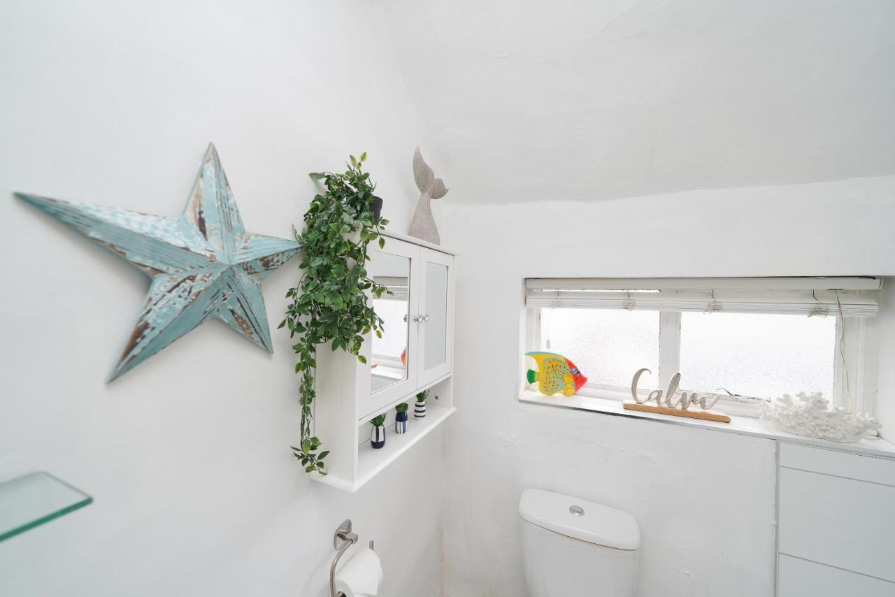 Capulet At Laburnum Cottages Stratford-upon-Avon Exterior photo